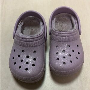 Kids Purple Glitter Fur Lined Crocs